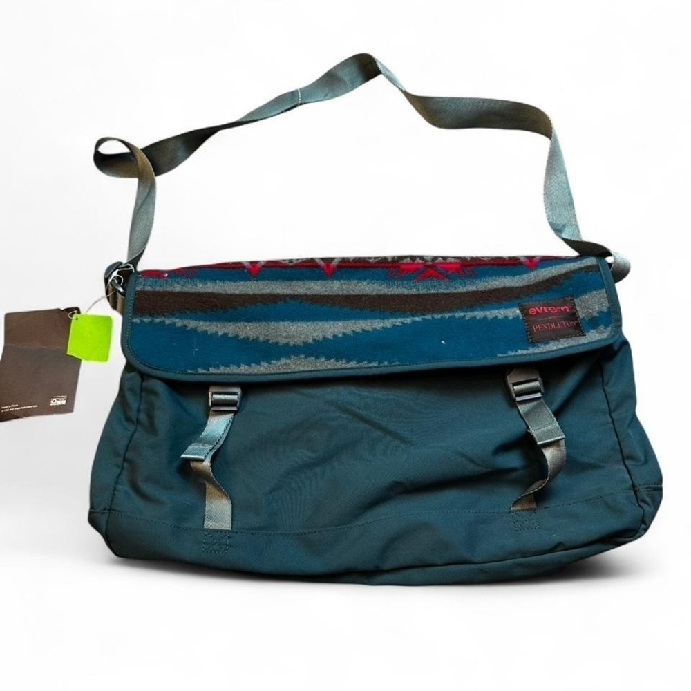 Pendleton x evrgrn medium size shoulder bag
